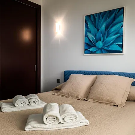 2301 - Luxury With Private Pool *